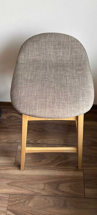 hokery drewniane do barku