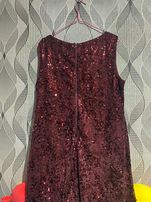 Продам нові сукні