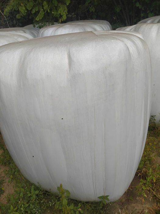 Sprzedam baloty sianokiszonki 120