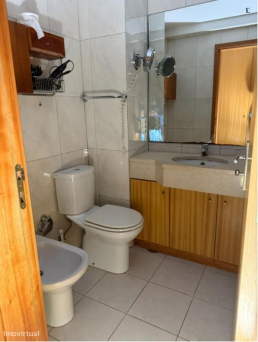 Apartamento com 3 quartos - localizado em Paranhos Porto