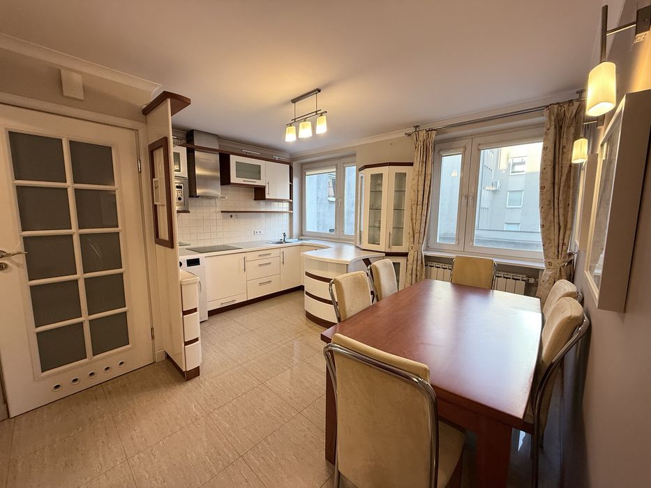 Promocja! 1/2 kosztow! Mieszkanie  z widokiem na Wawel! Balkon