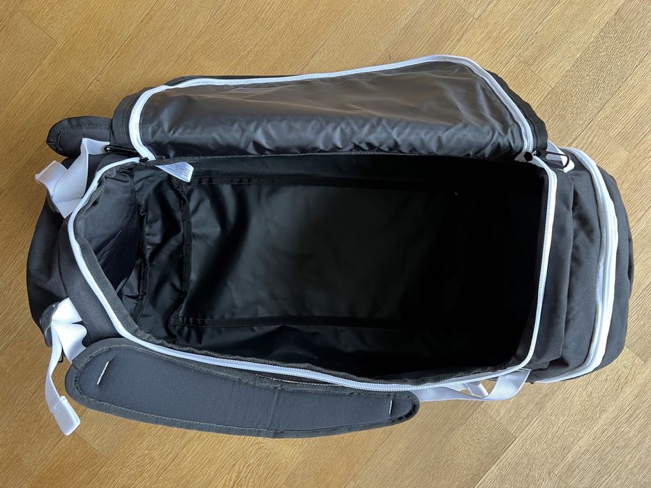 Спортивна сумка з функцією рюкзака Kempa K-Line Bag 40L