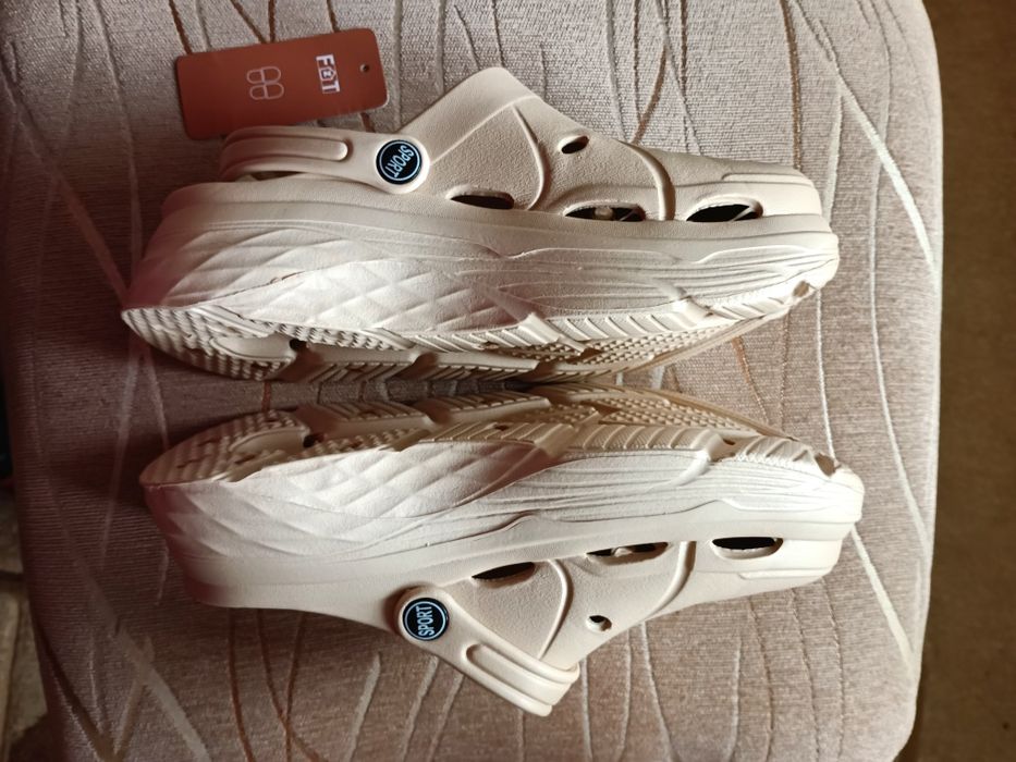 Nowe klapki cappuccino z pianki EVA 37-38