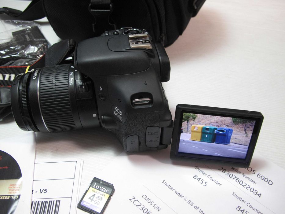 Canon 600D + 18-55mm-Só 8 mil disparos com lente, tudo como NOVO