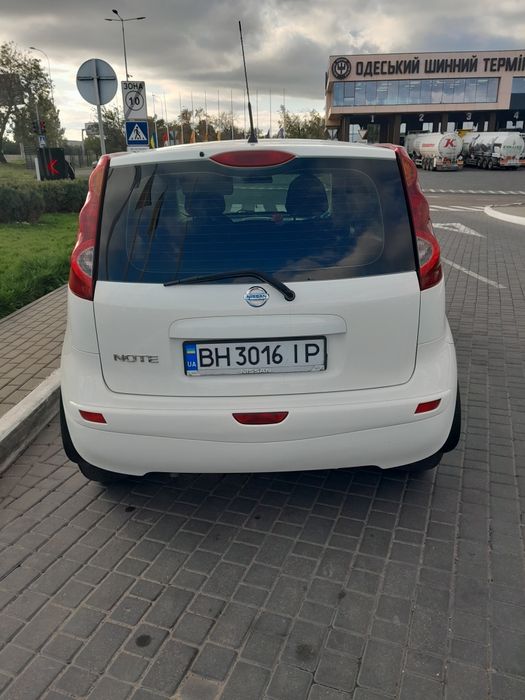Nissan Note 2011