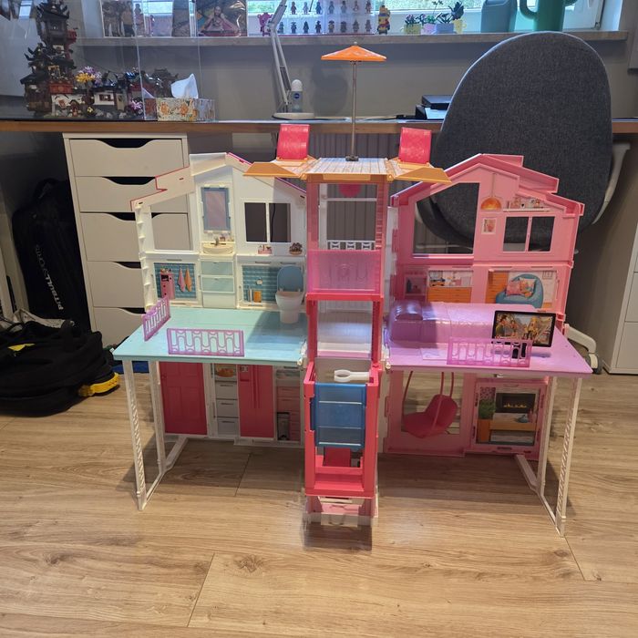 Domek dla lalek Barbie