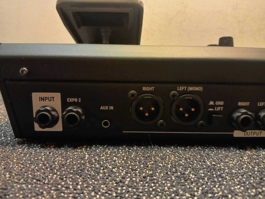 Multiefekt Gitarowy Headrush Kraków Piekny stan