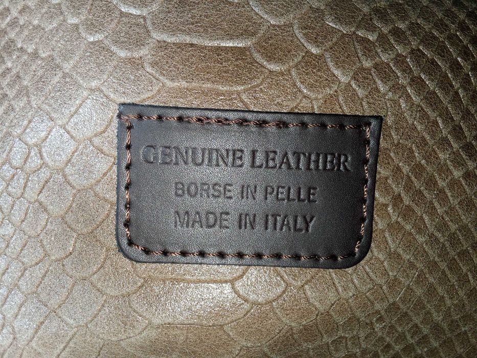 Bolsa em Pele The Genuine Leather Italy