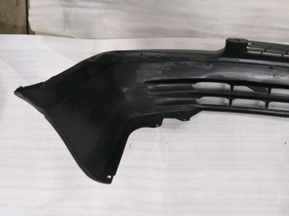 Бампер передний Toyota Camry V20 Америка 1997-1999