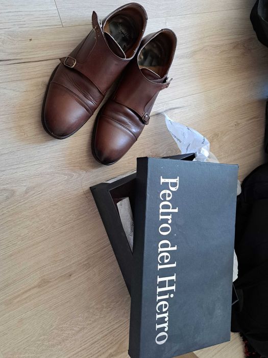 Pedro del hierro Sapatos 2 fivelas 44 usados