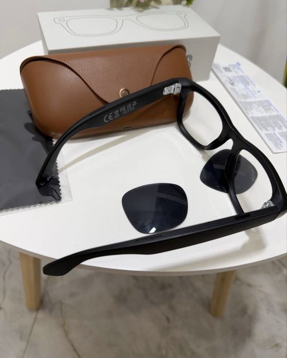 Сучасні Smart Glasses у стильному дизайні Wayfarer  с камерою окуляри з камерою