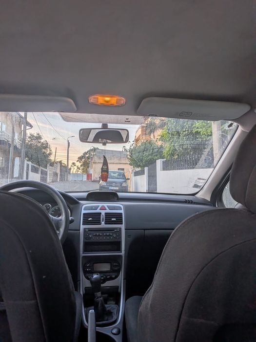 Peugeot 307 — fotografia 7
