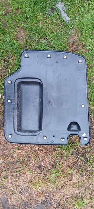 Orginalny boczek/tapicerka drzwi tylnich Renault Trafic lll/Opel Vivaro B