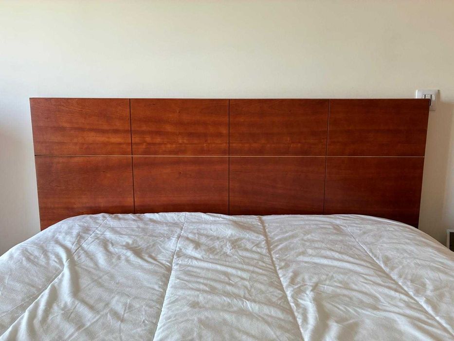Cama de casal Cerejeira