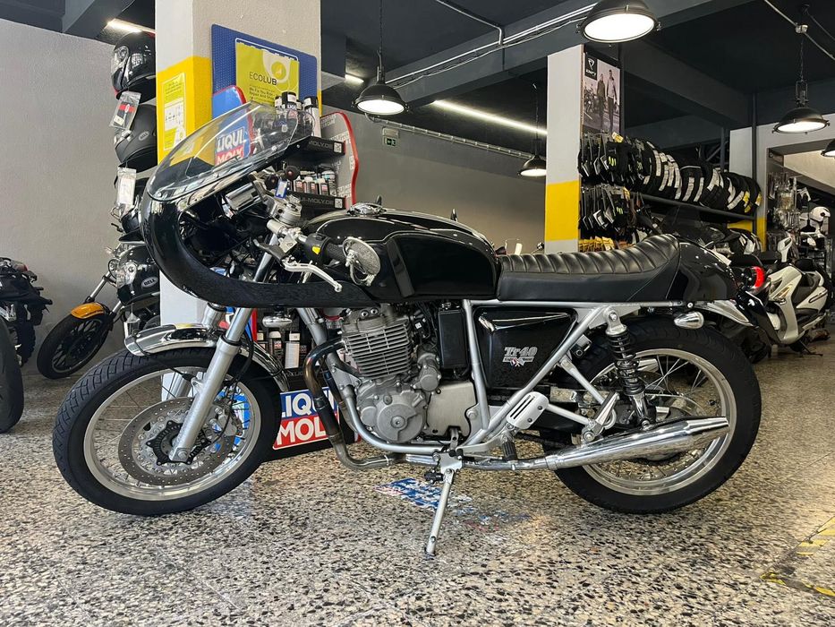 Mash TT 40 (XY 400A) Nacked 400 cc. Intemporal Bela Distinta, Carta A2