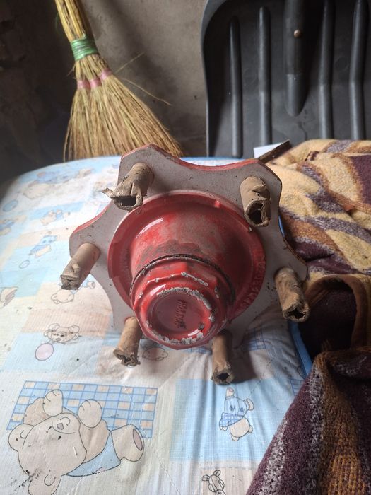 Ступица в сборе с валом horsch