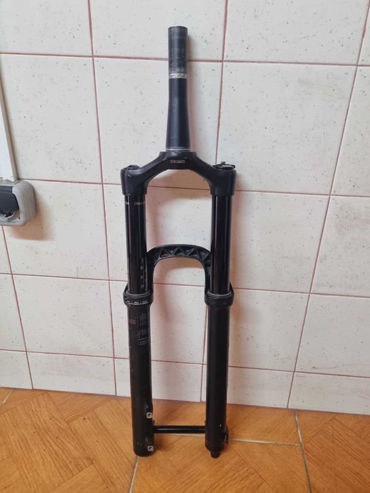 Rock shox lyric RcT3 air - Excelente Estado