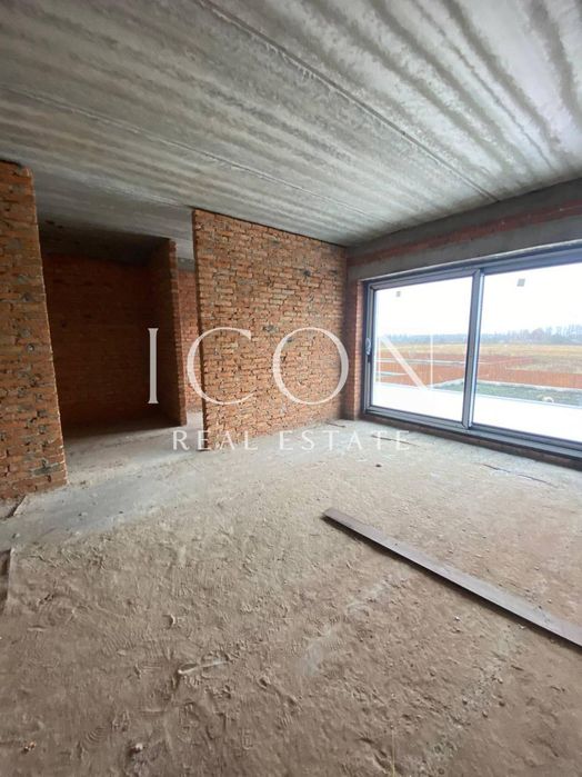 Продаж будинку |245м²| KM «Тепло», с.Крушинка