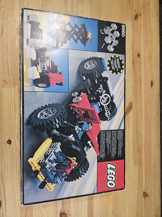 Lego technic 8860 Car Chassi z 1980 roku