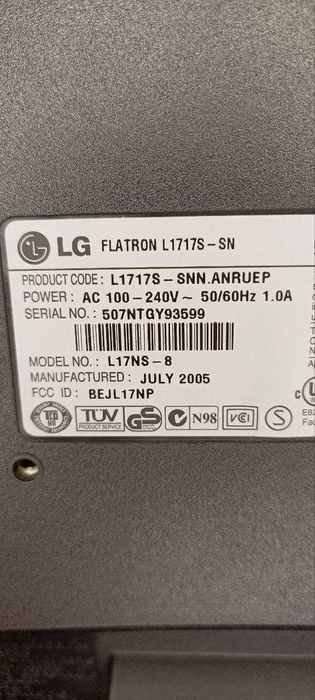 Монітор LG Flatron L1717S-SN