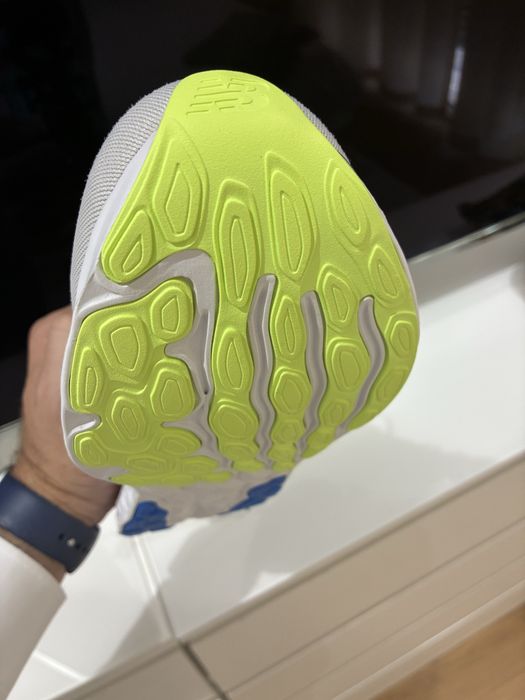 Tenis New Balance 680