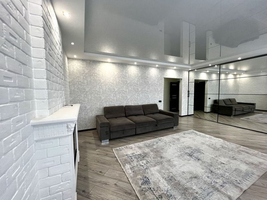 Продаж 3-кімнатної квартири з ремонтом!