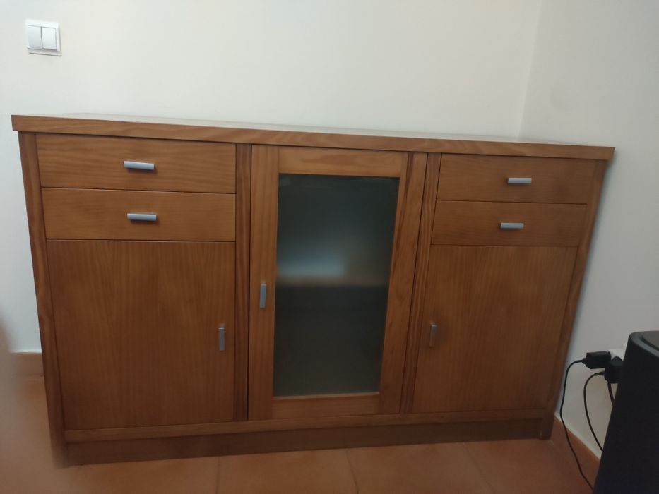 Aparador Madeira Maciça Cor Cerejeira