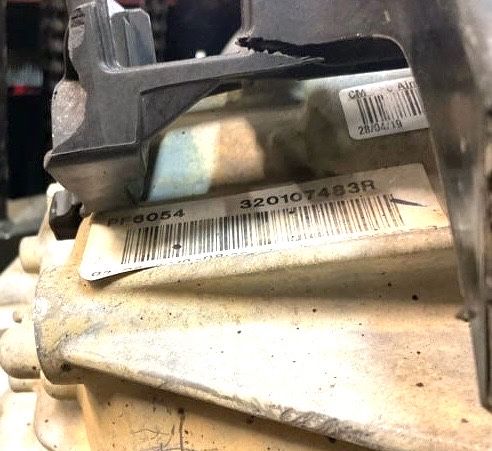 Caixa Renaut master  PF6054