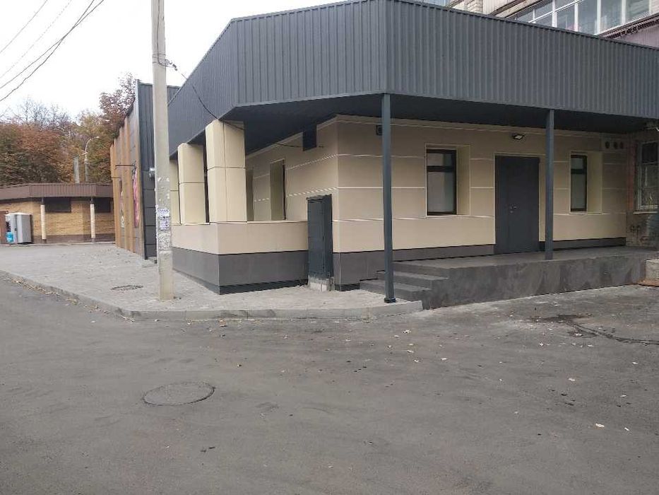 Собственник Продам помещение улица Деревянко 38