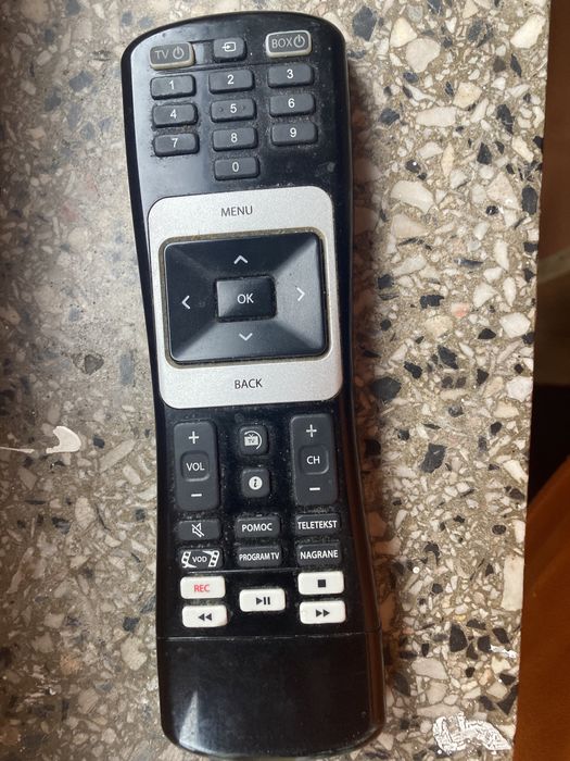 Pilot do telewizora/dekodera upc