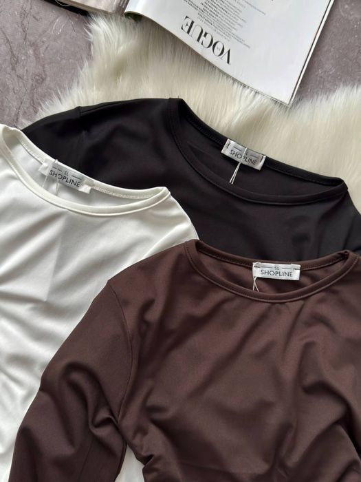 Топ з довгим рукавом із воланами