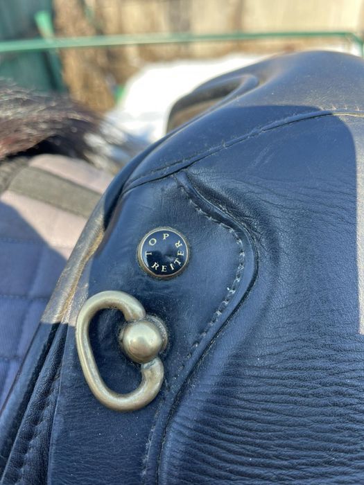 Седло для лошади , выездковое