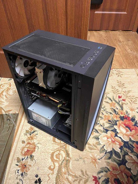 Системний блок та Монітор