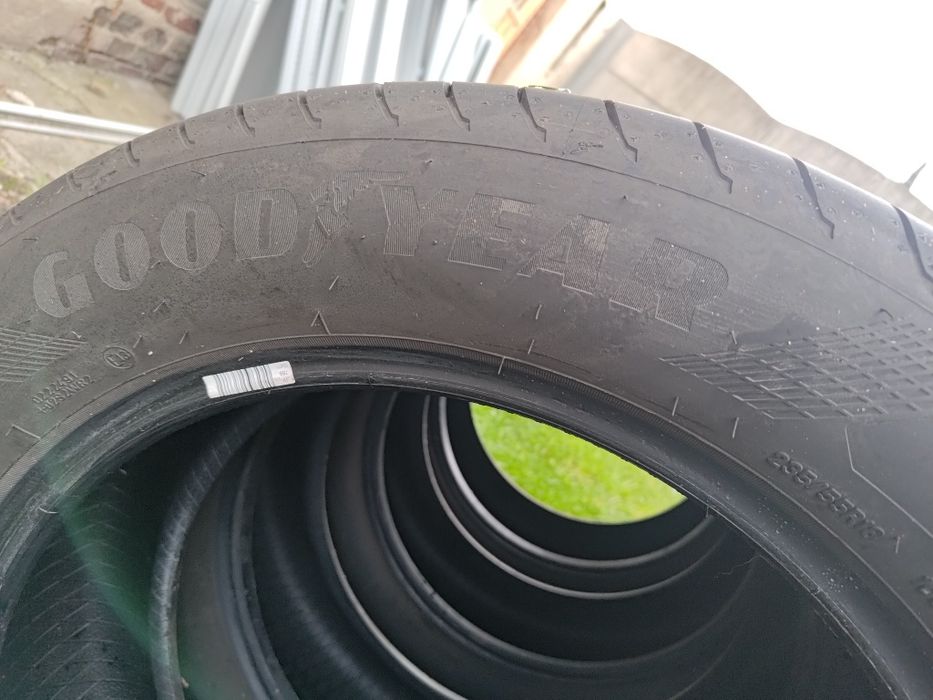 Goodyear 235/55/18  7mm letnie 3000km