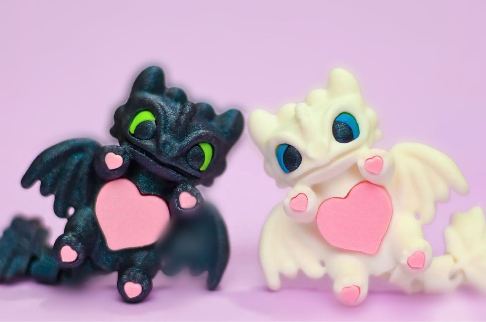 Гнучкий дракончик з серцем / подарунок