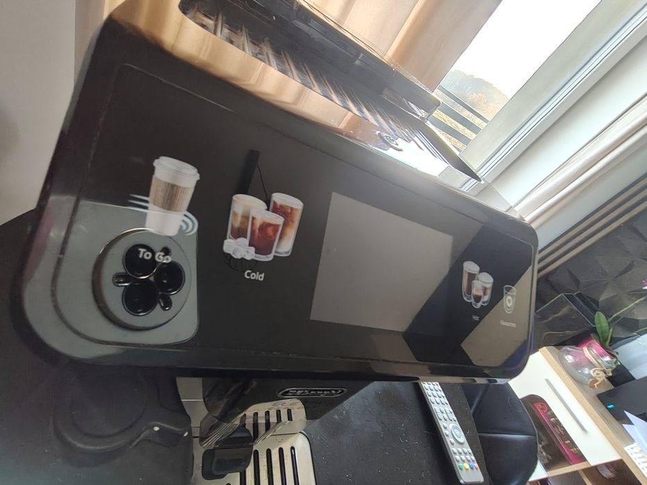 Ekspres ciśnieniowy DeLonghi