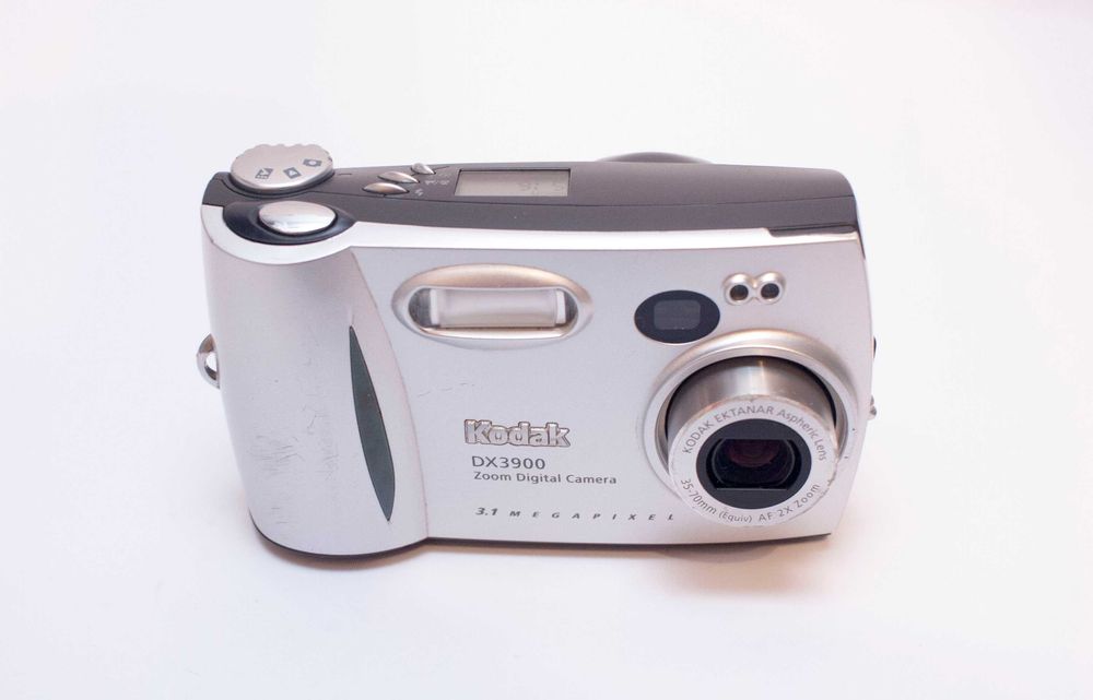 Фотоапарат Kodak DX 3900.