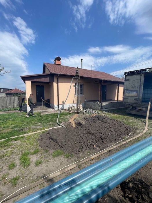 Буріння свердловин з підведенням води в дім. Київська область під ключ