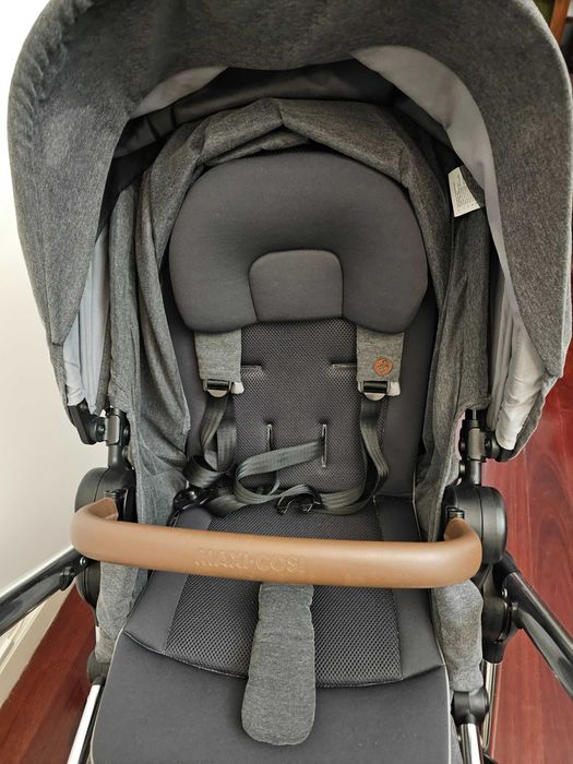 Carrinho MaxiCosi Adorra Versao LUXE + Alcofa Oria Passeio Bebe