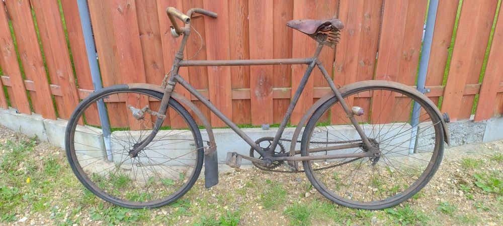 Zabytkowy rower Steyr Waffenrad