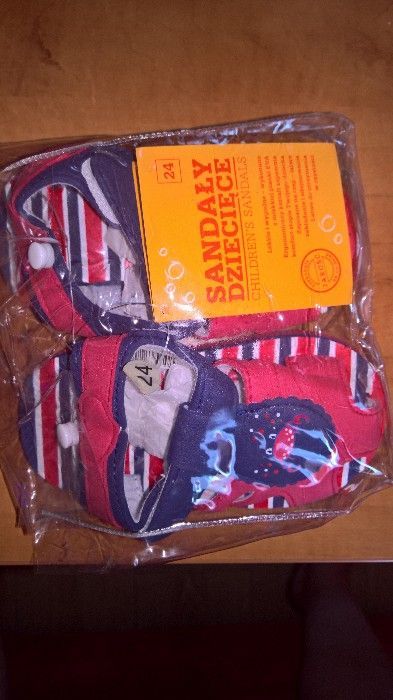 sandałki dziecięce