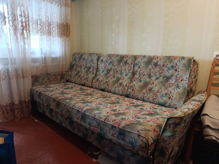 Продам диван,не дорого