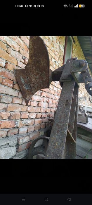 Плуг для трактора