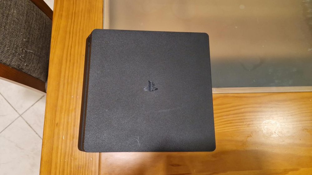 Ps4 Slim 1TB + Controle Vermelho Original