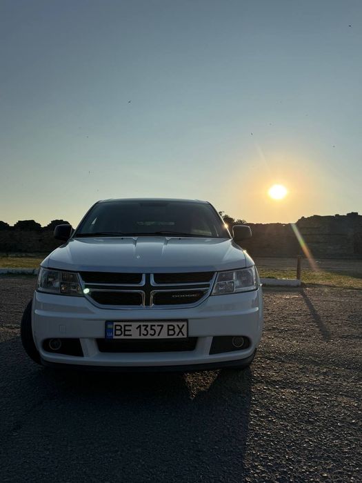 Продам DODGE journey