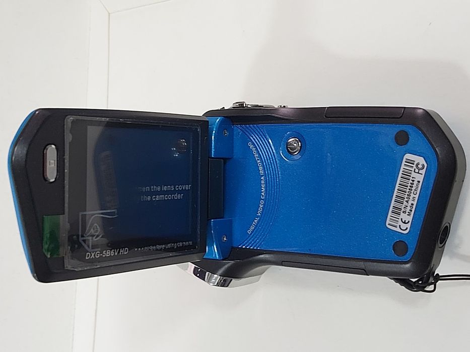 Видеокамера DXG Quickshot DXG-589V FHD 5MP