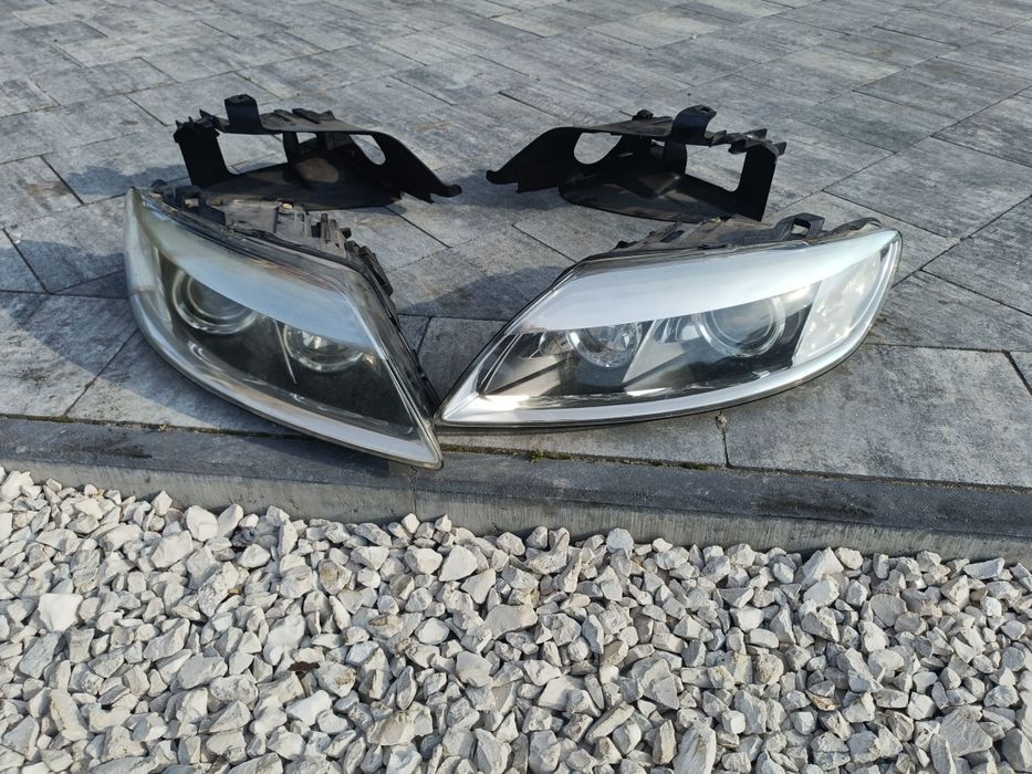 Audi Q7 4L przedlift Lampy Xenon