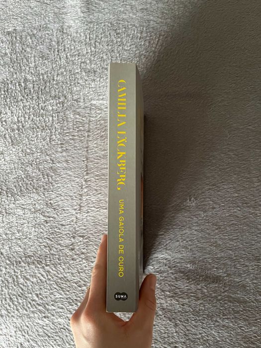 Uma Gaiola de Ouro - Camilla Läckberg