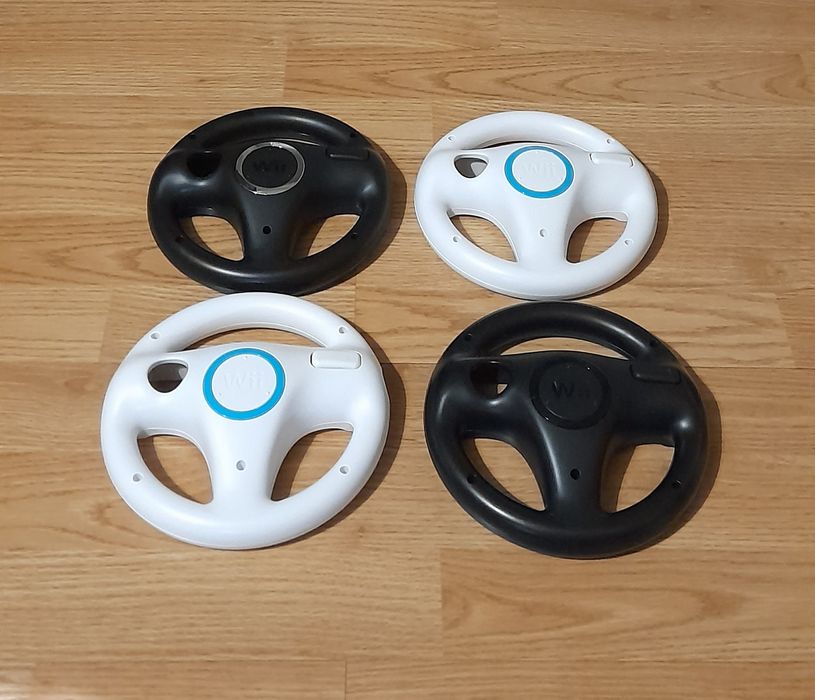 Wii Steering Wheel + Mario Kart Wii Game (Nintendo Wii/Wii/Wii U)64729665650561121