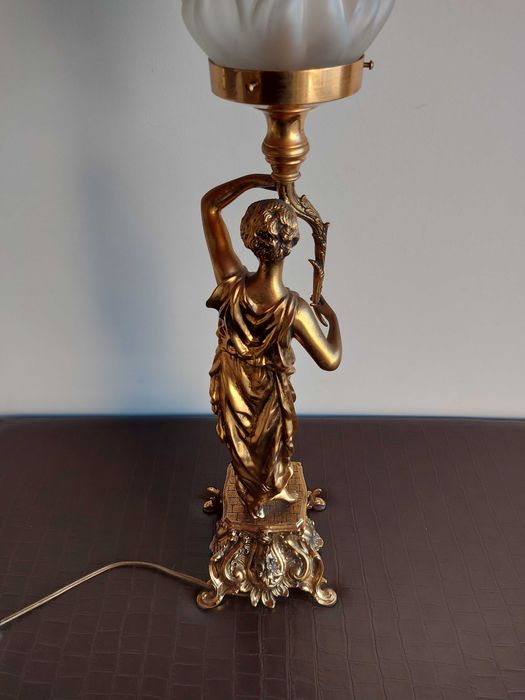 Candieiros de mesa em Bronze